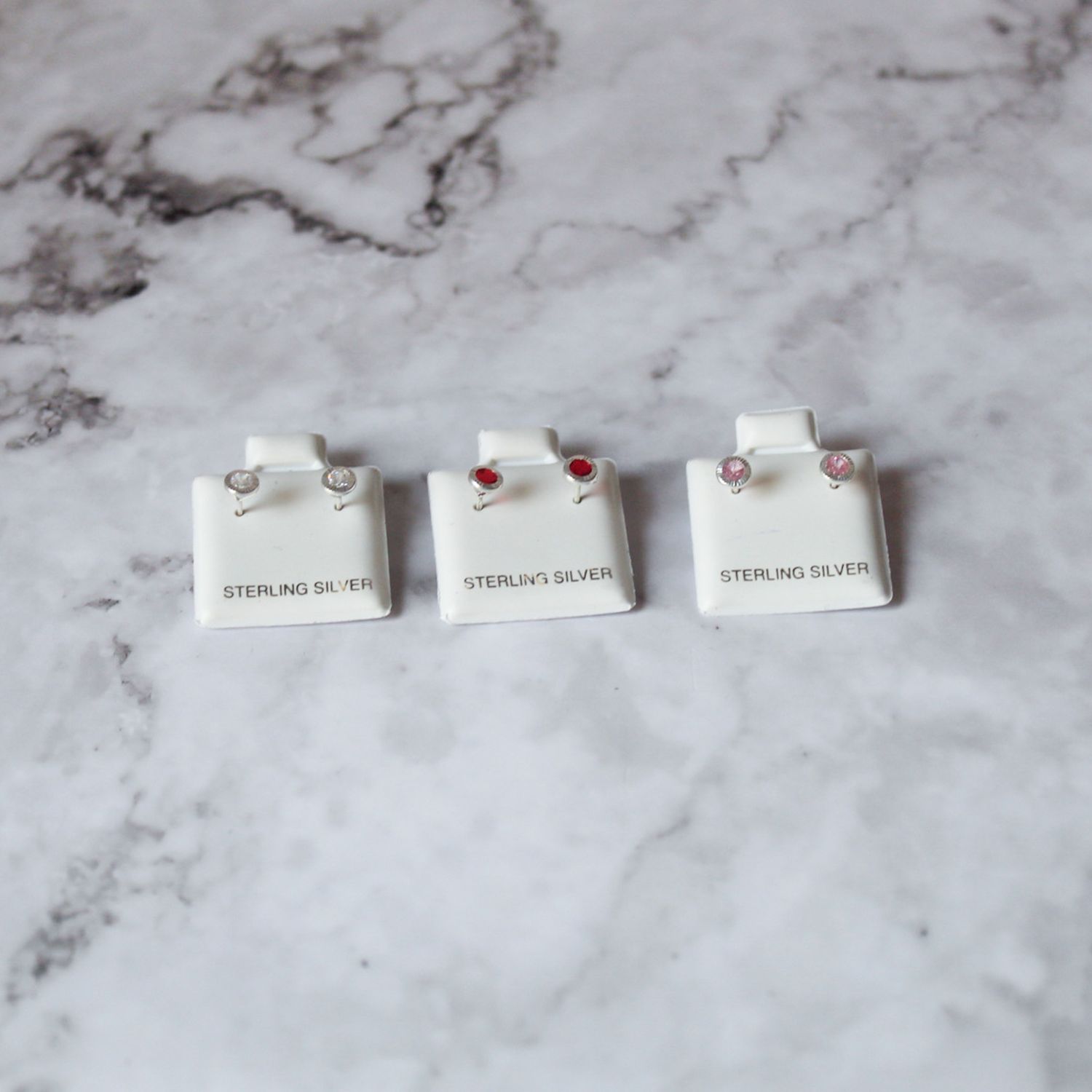 Aretes PLATA ITALIANA zirconia en bisel  4MM