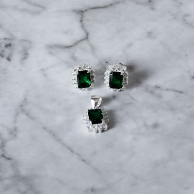 Juego cuadrado con zirconia Verde y micro zirconia en Plata Italiana 925