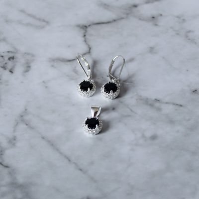 Juego de zirconia Negra redonda y aretes broche antiguo en Plata Italiana 925