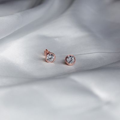 Aretes  zirconia blanca Rose gold