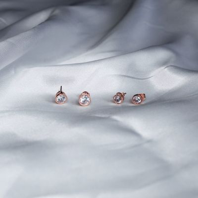 Aretes  zirconia blanca Rose gold