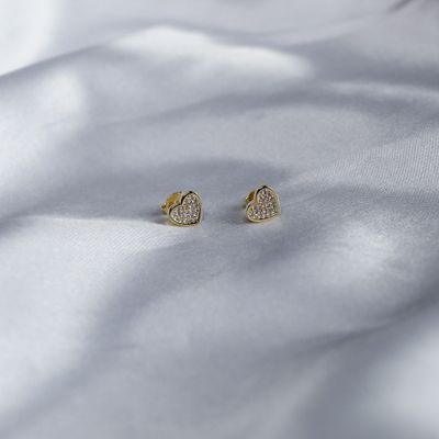 Aretes de corazón bisel palta gold