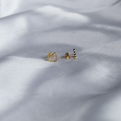 Aretes de corazón bisel palta gold