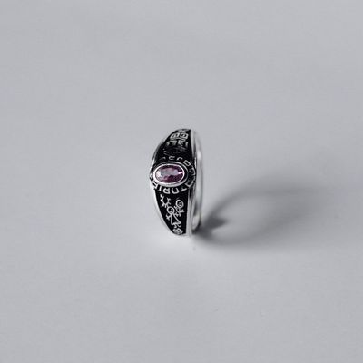 Anillo de graduación Preparatoria piedra rosada