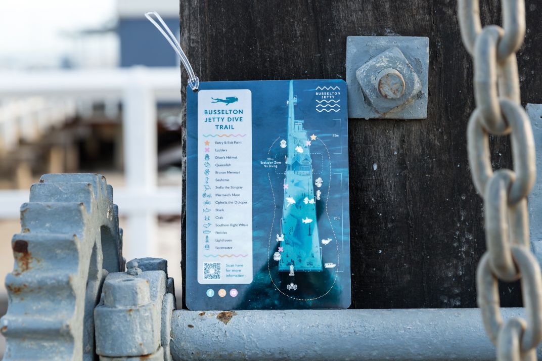 Dive Map Sculpture Trail