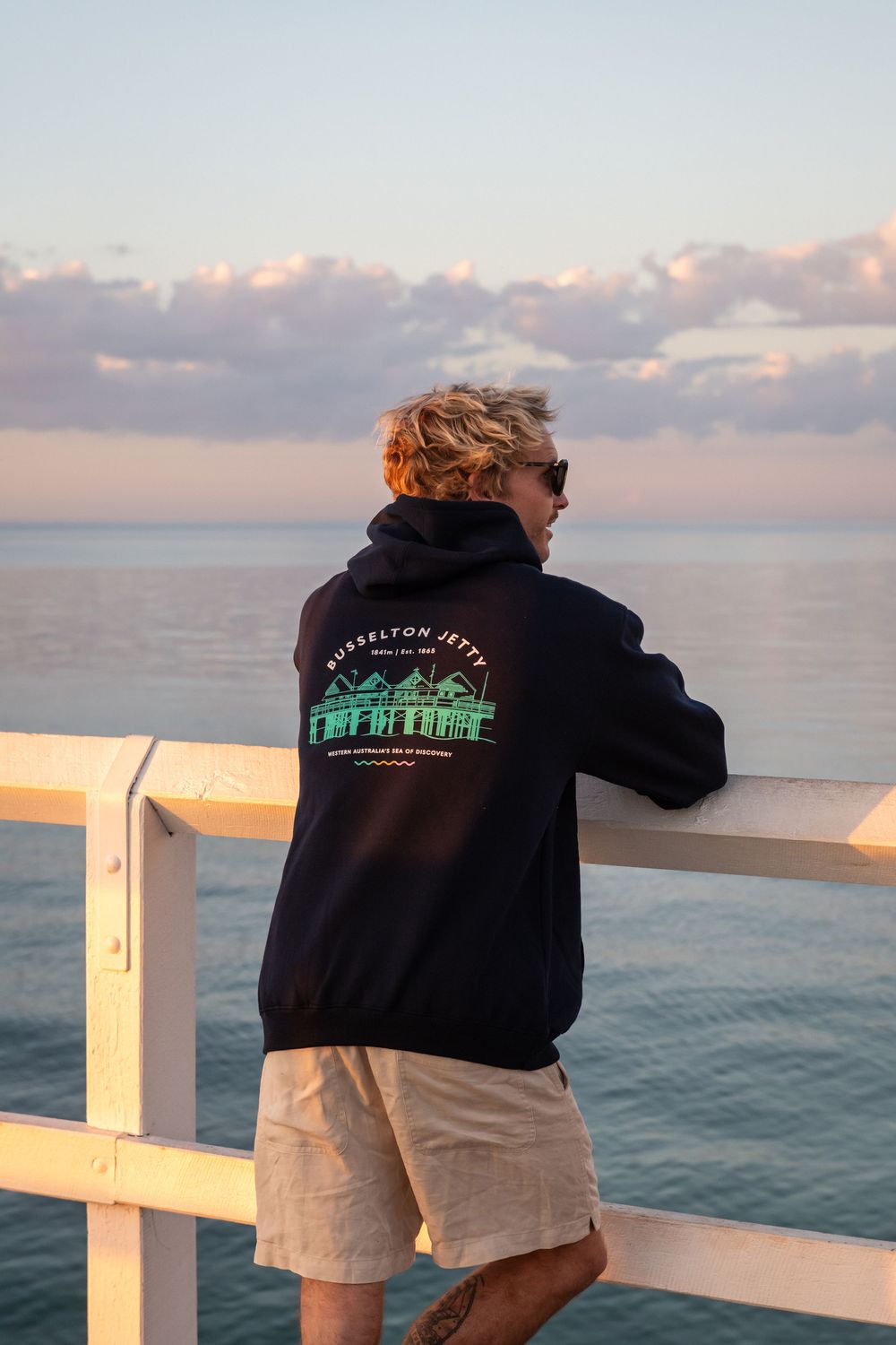 Kangaroo Pocket Hoodie - Ramo