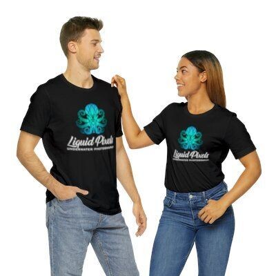 Liquid Pixels Underwater Photography Logo Tee