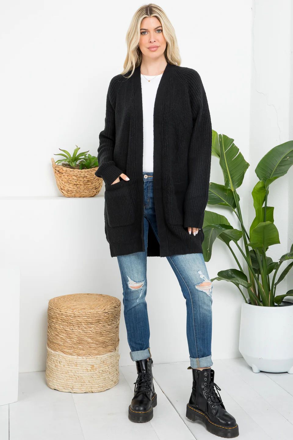 Cardigan W/ Bottom Pockets -SALE- MSRP: $35
