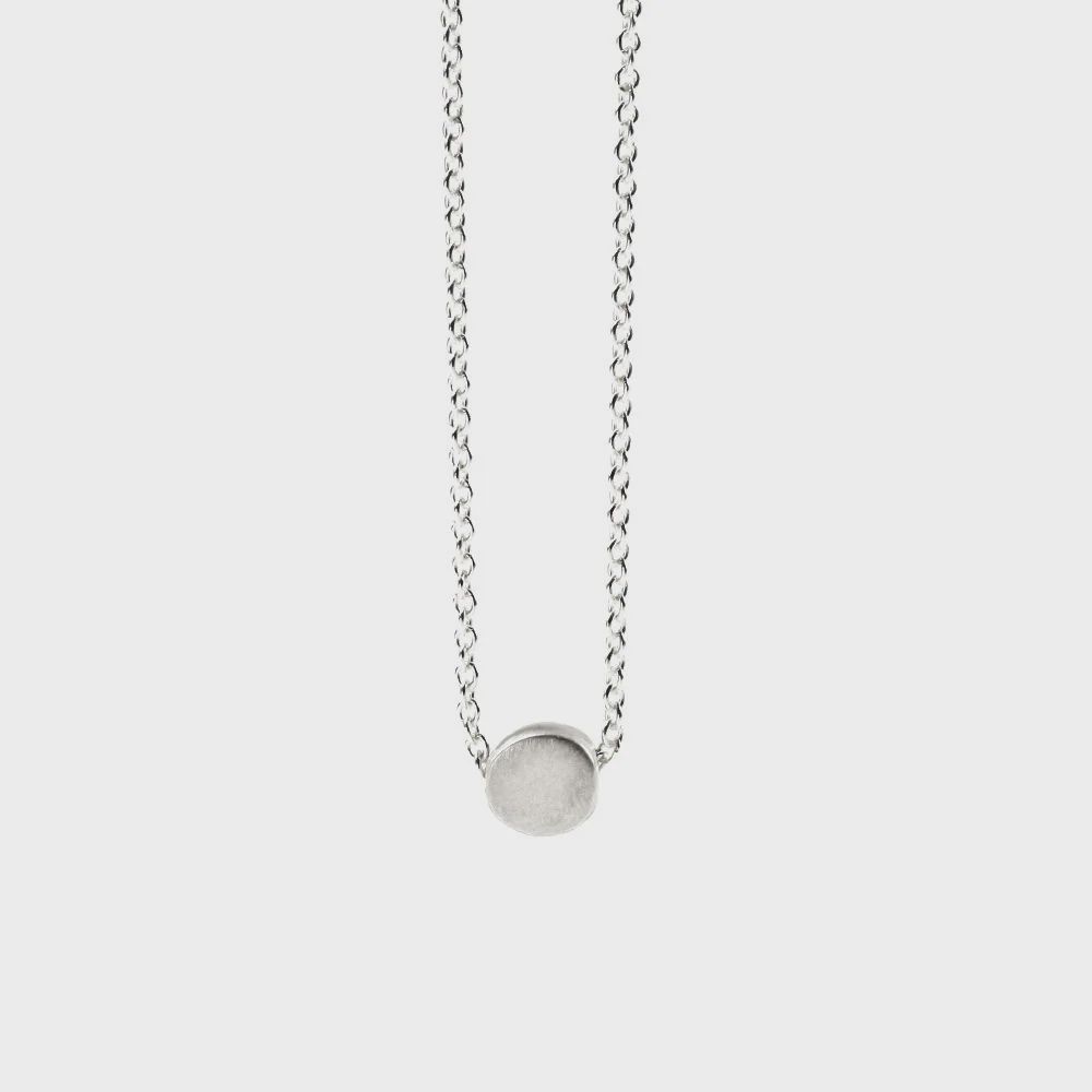 Circle necklace