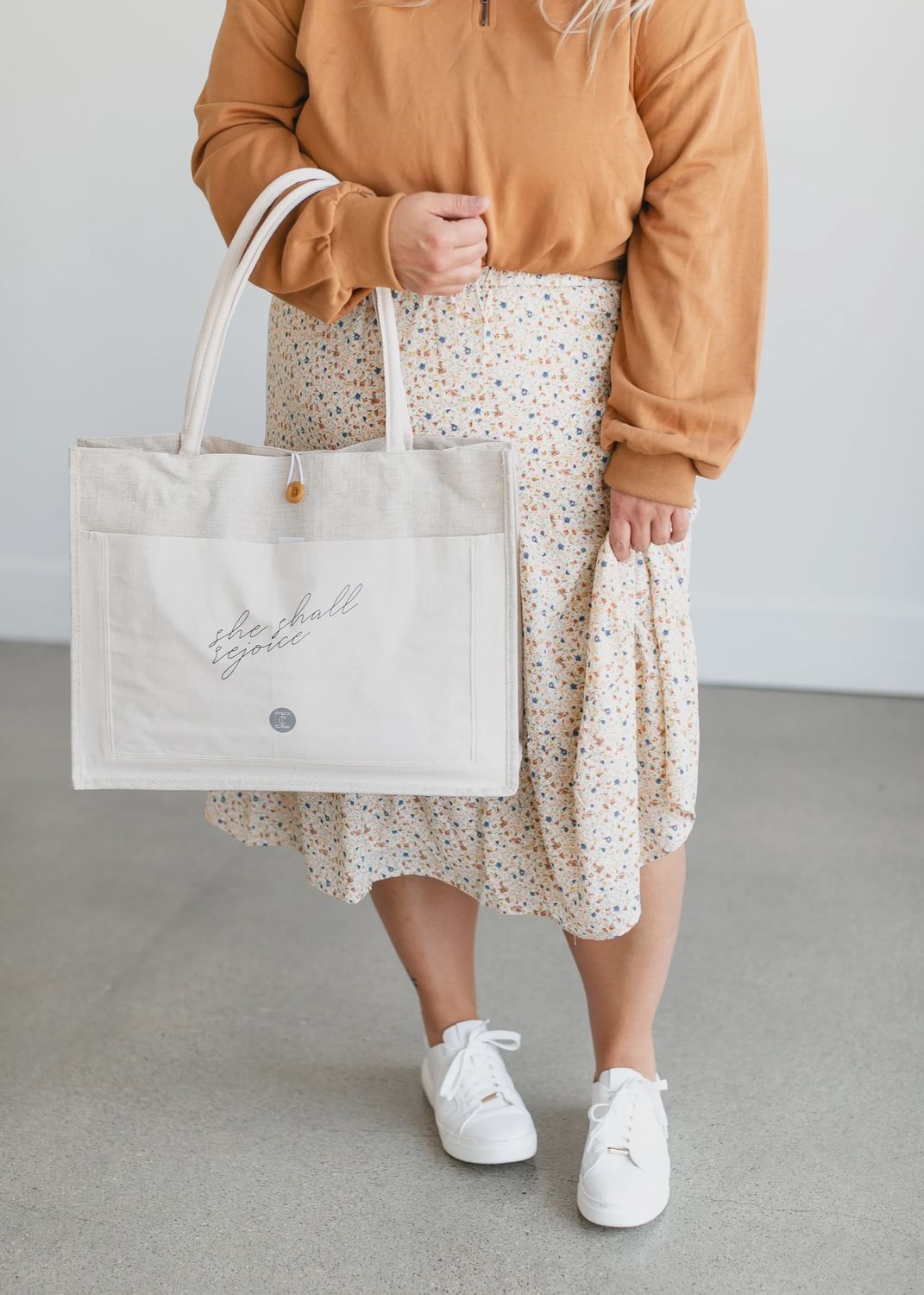Rejoice Linen Tote