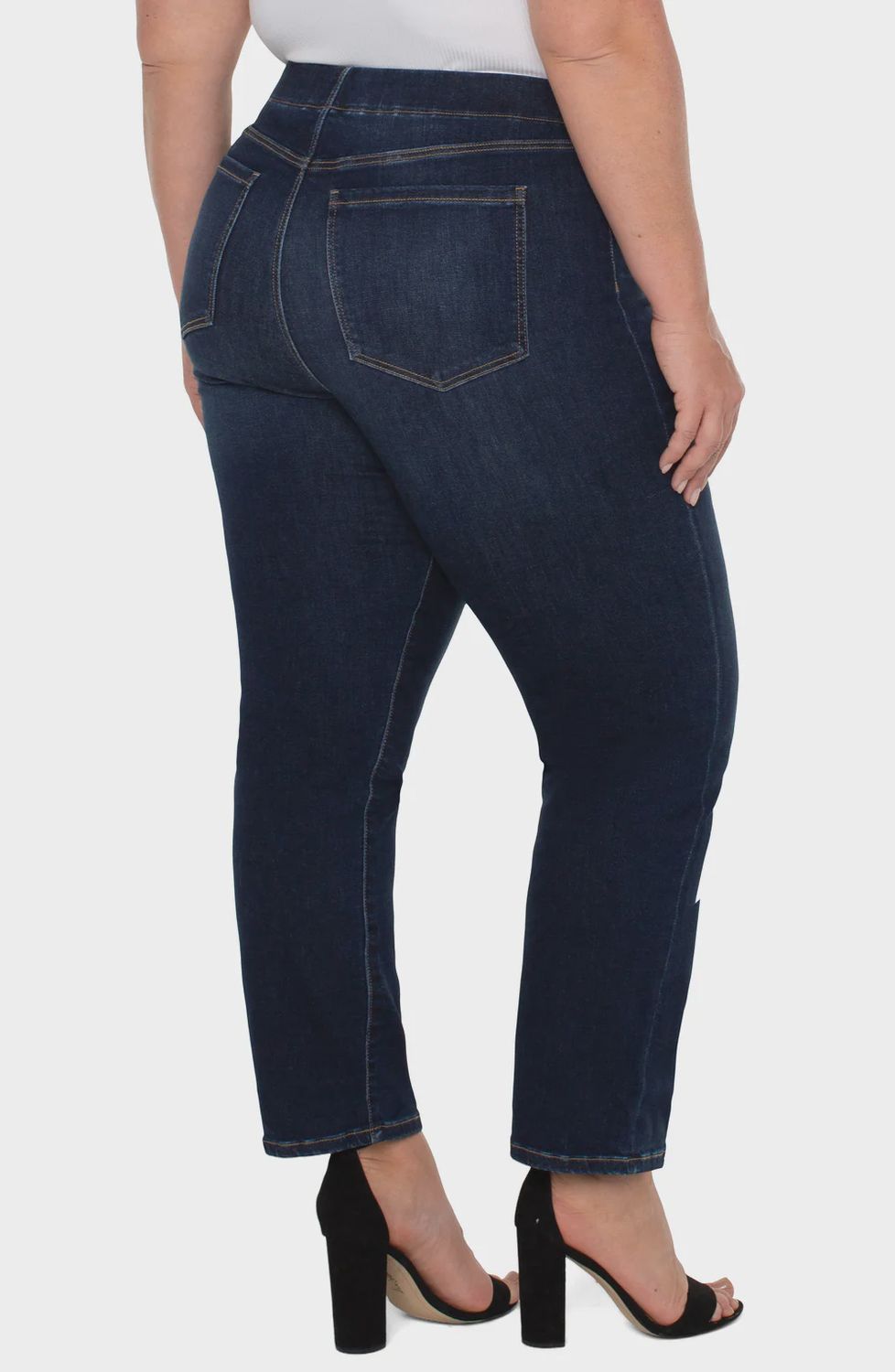 Chloe Slim 29" Inseam | SALE | 20% Off | MSRP: $98