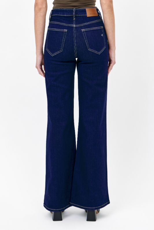 Happi High Rise Clean 33" Inseam Stretch Flare