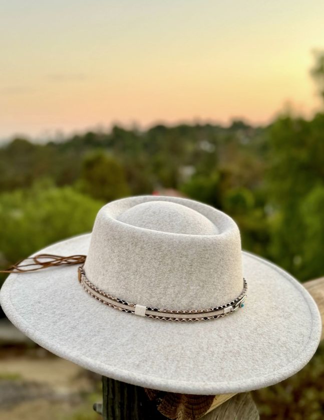 Dundee | Felt Fedora with Python Accent Band
