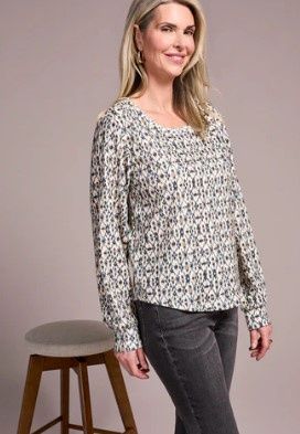 Printed Long Sleeve Crew Neck Knit Top