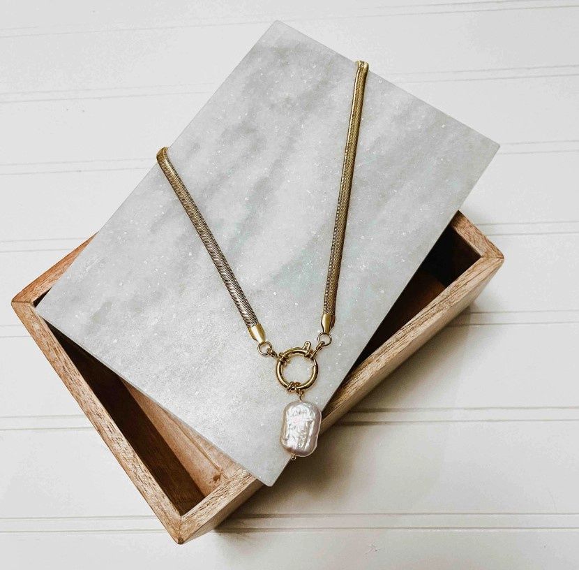 Mother of Pearl Necklace