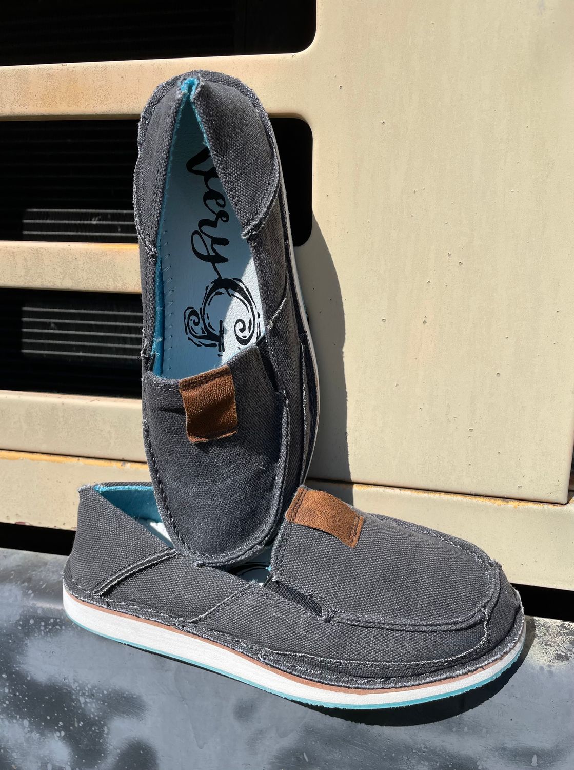 Leona | SALE | MSRP:  $55 | 60% Off