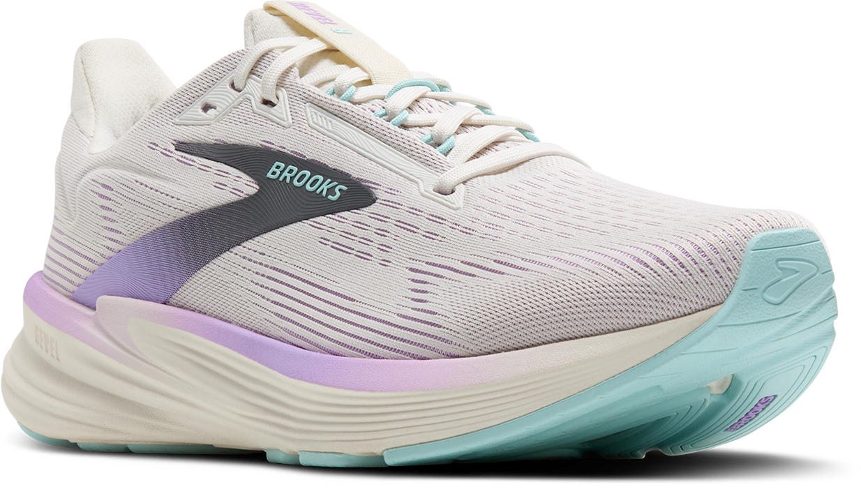 Women's Revel 8 | SALE | MSRP: $100 | 10% Off