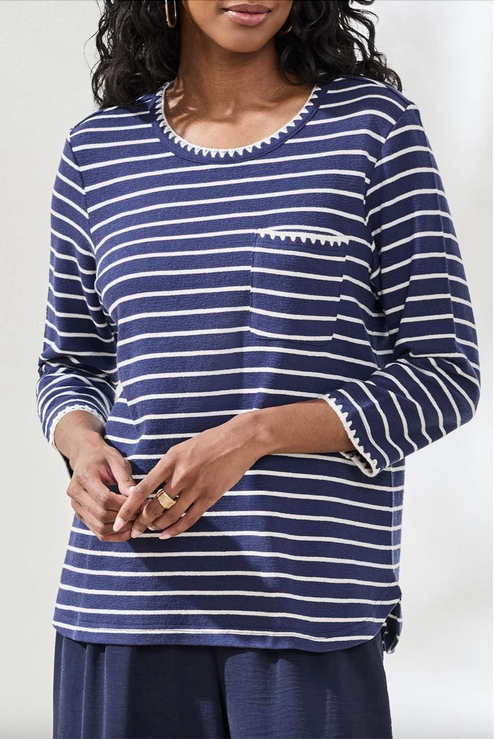 Textured Stripe Knit 3/4 Sleeve Crew Neck Top with Contrast Details, Color: Jet Blue, Size: Medium