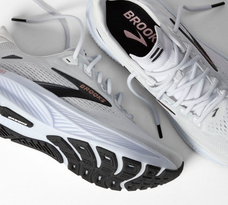 Women's Ghost 18, Color: White/Black/Rose Gold:105, Size: 6.5, Width: B