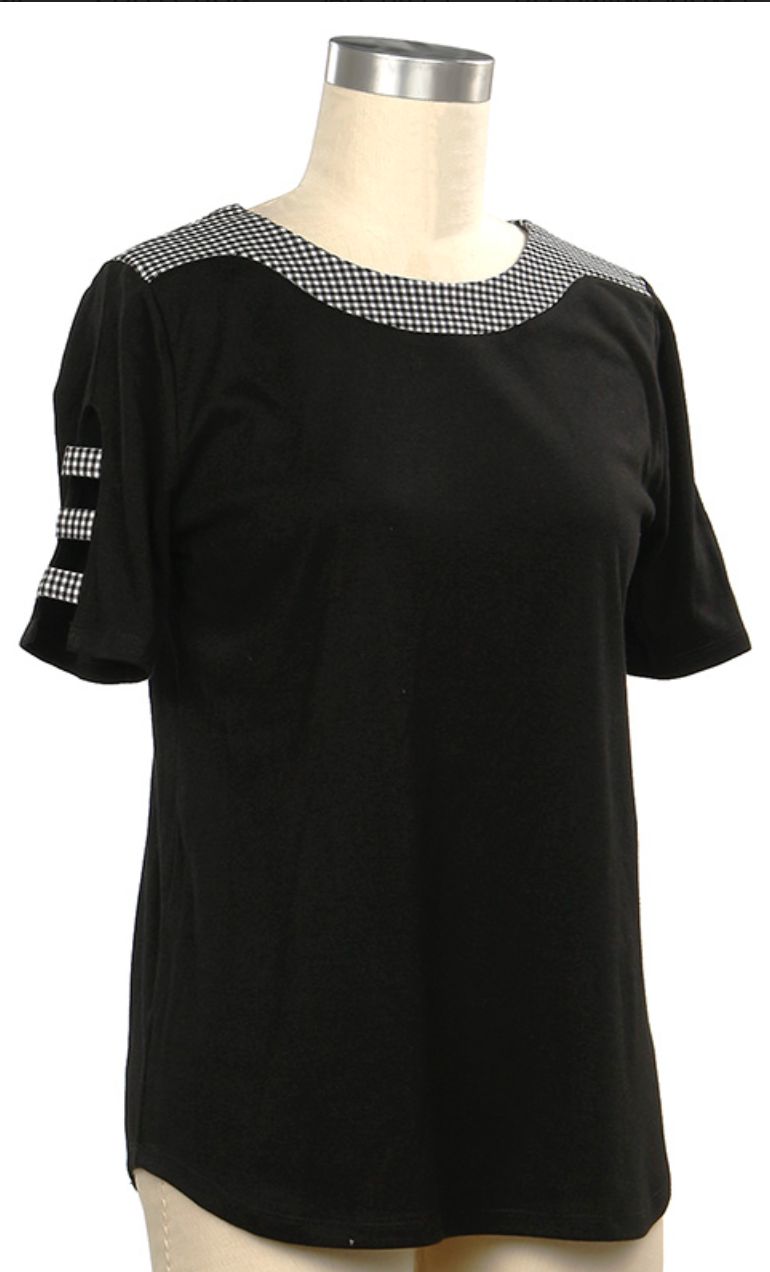 Real Deal Short Sleeve Sold Trimmed Top, Color: Black, Size: Small
