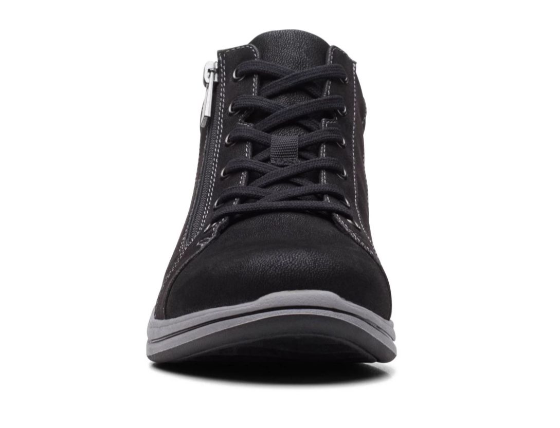 Breeze Glide | SALE | MSRP: $105 | 20% Off