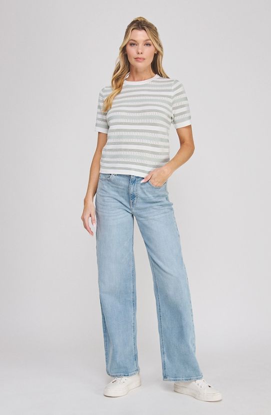 Short Sleeve Round Neck Color Block Knit Top