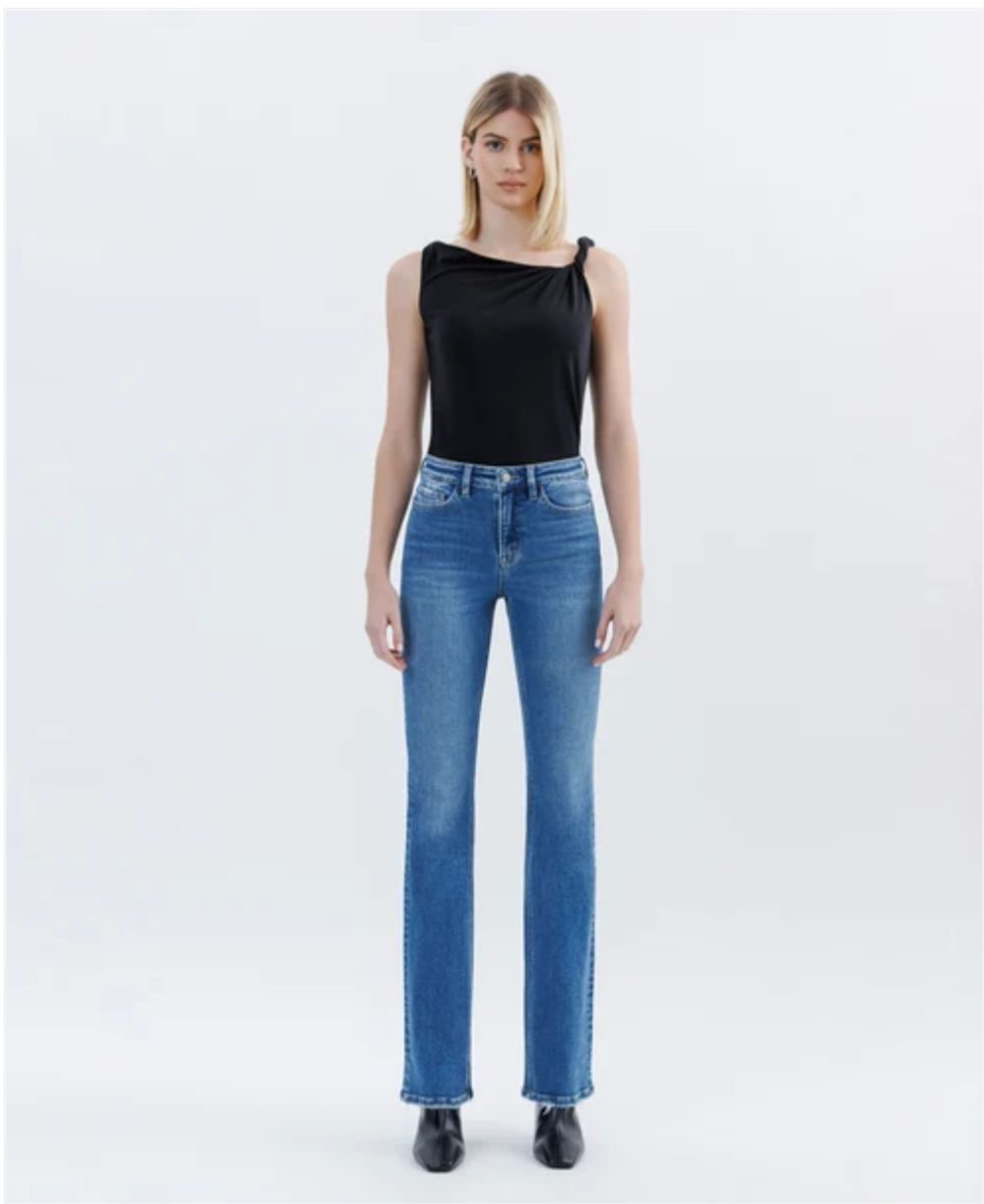 Regulator | High Rise | Bootcut, Color: Medium, Size: 4/27