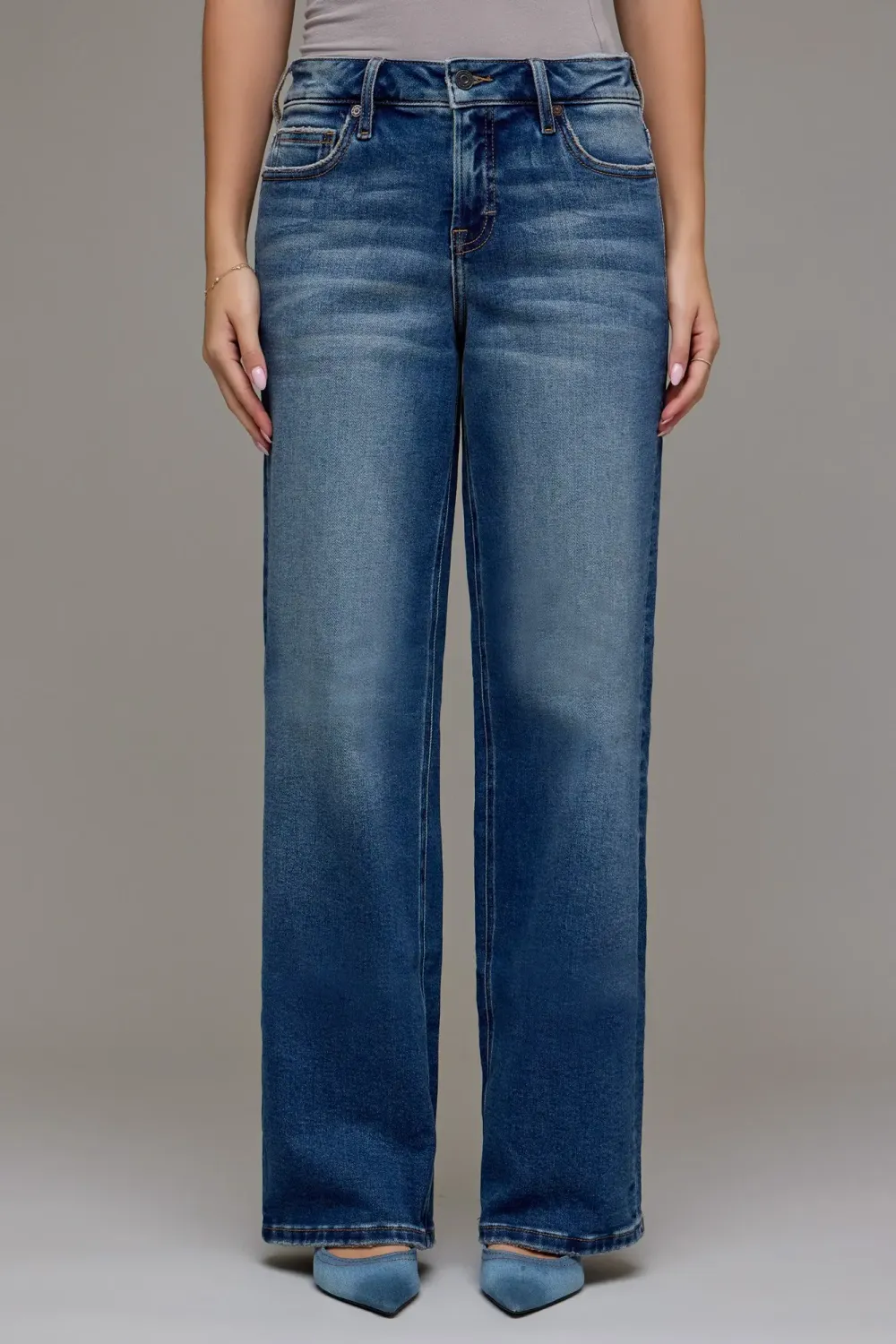 Logan | Mid Rise Dad Jean | 31" Inseam