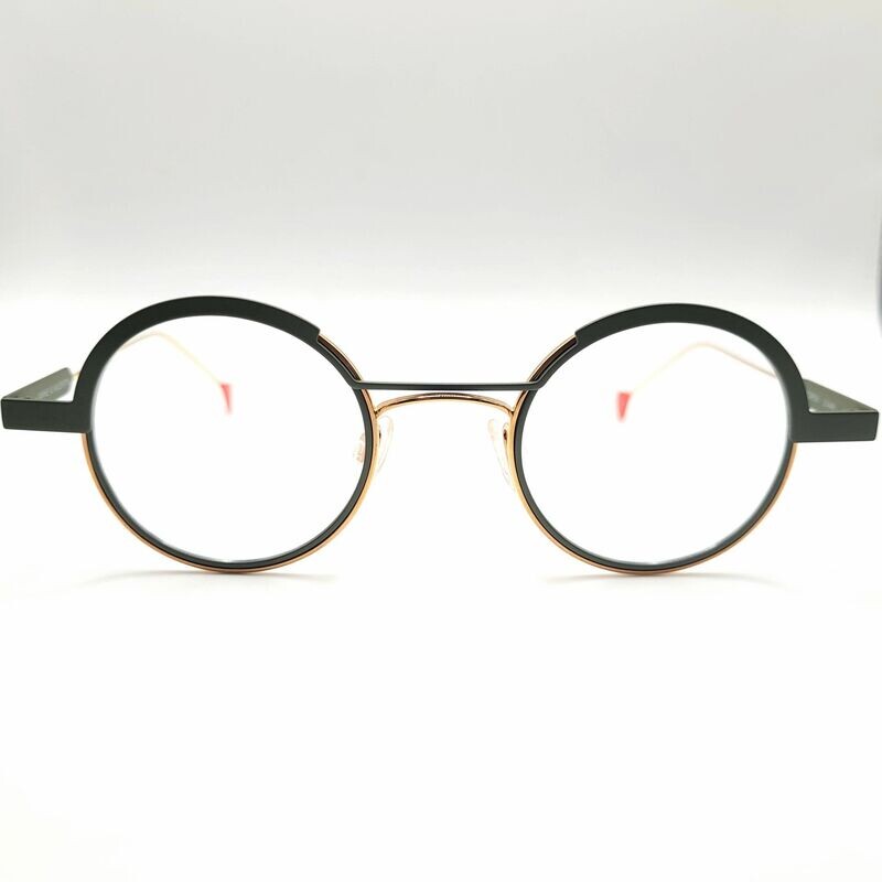 Anne & Valentin - REOPEN 21A49 Anne & Valentin - REOPEN 21A49