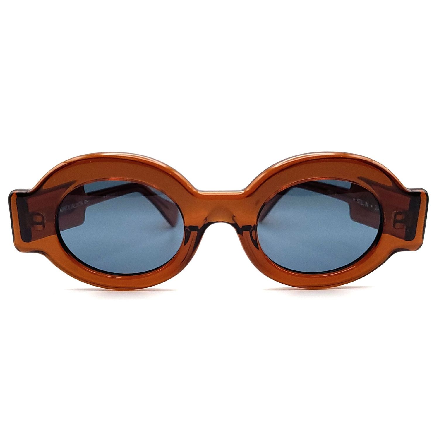 Anne et Valentin - STILL IN 24D19 Anne et Valentin - STILL IN 24D19