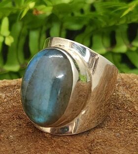 Sterling Silver Labradorite Ring