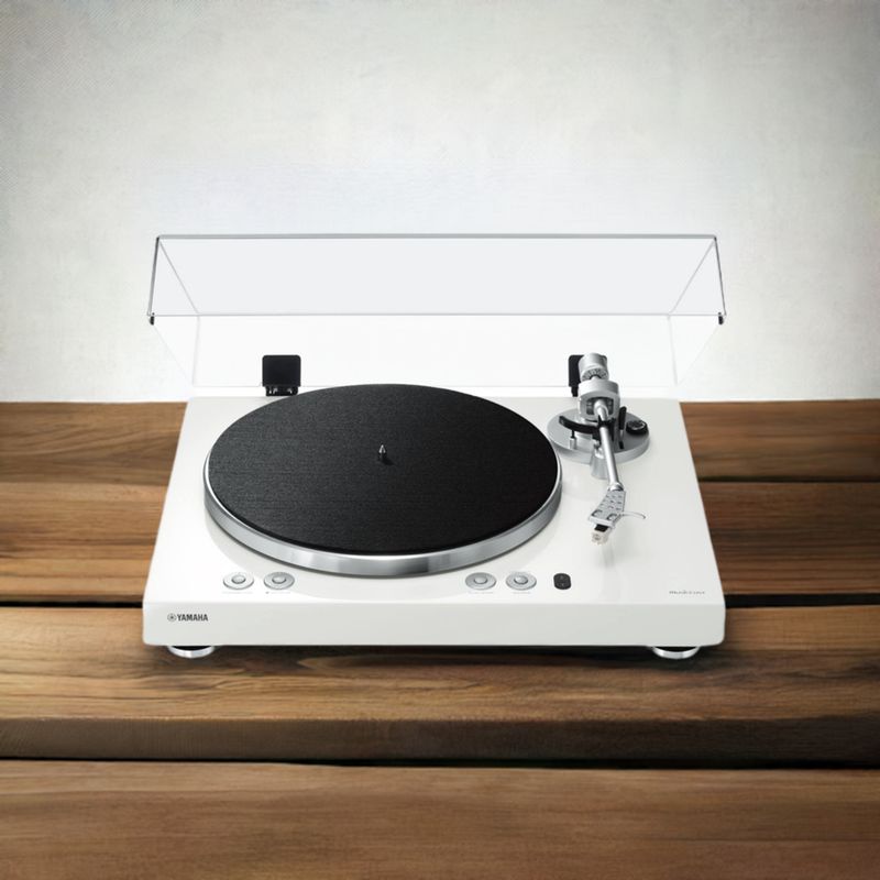 Yamaha TT-N503W MusicCast Vinyl 500 White Certified Refurbished