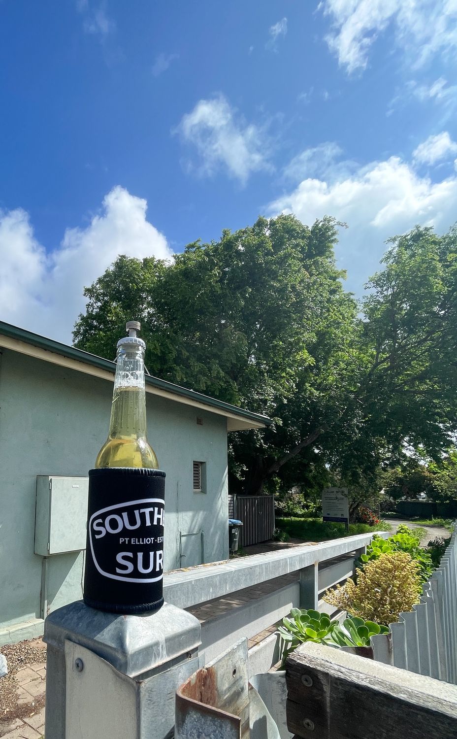 Southern Surf Stubbie Cooler