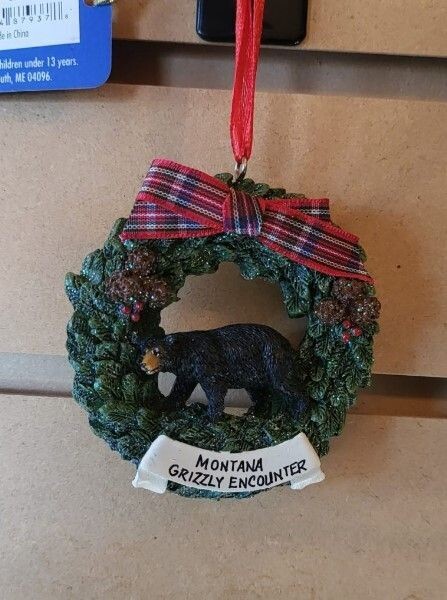 Classic Wreath Ornament
