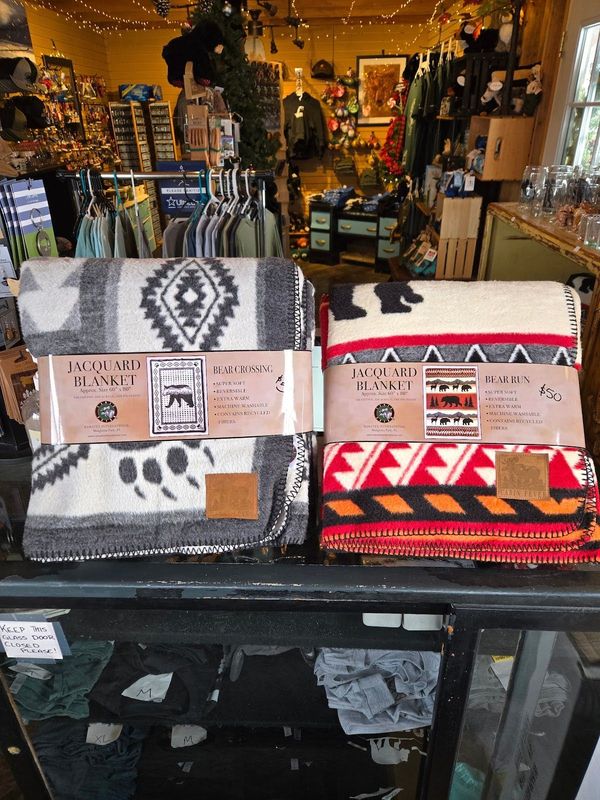 Jacquard  Bear Blankets