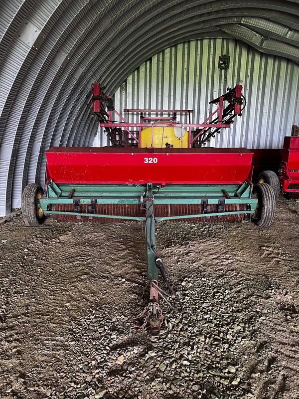 Brillion Seeder