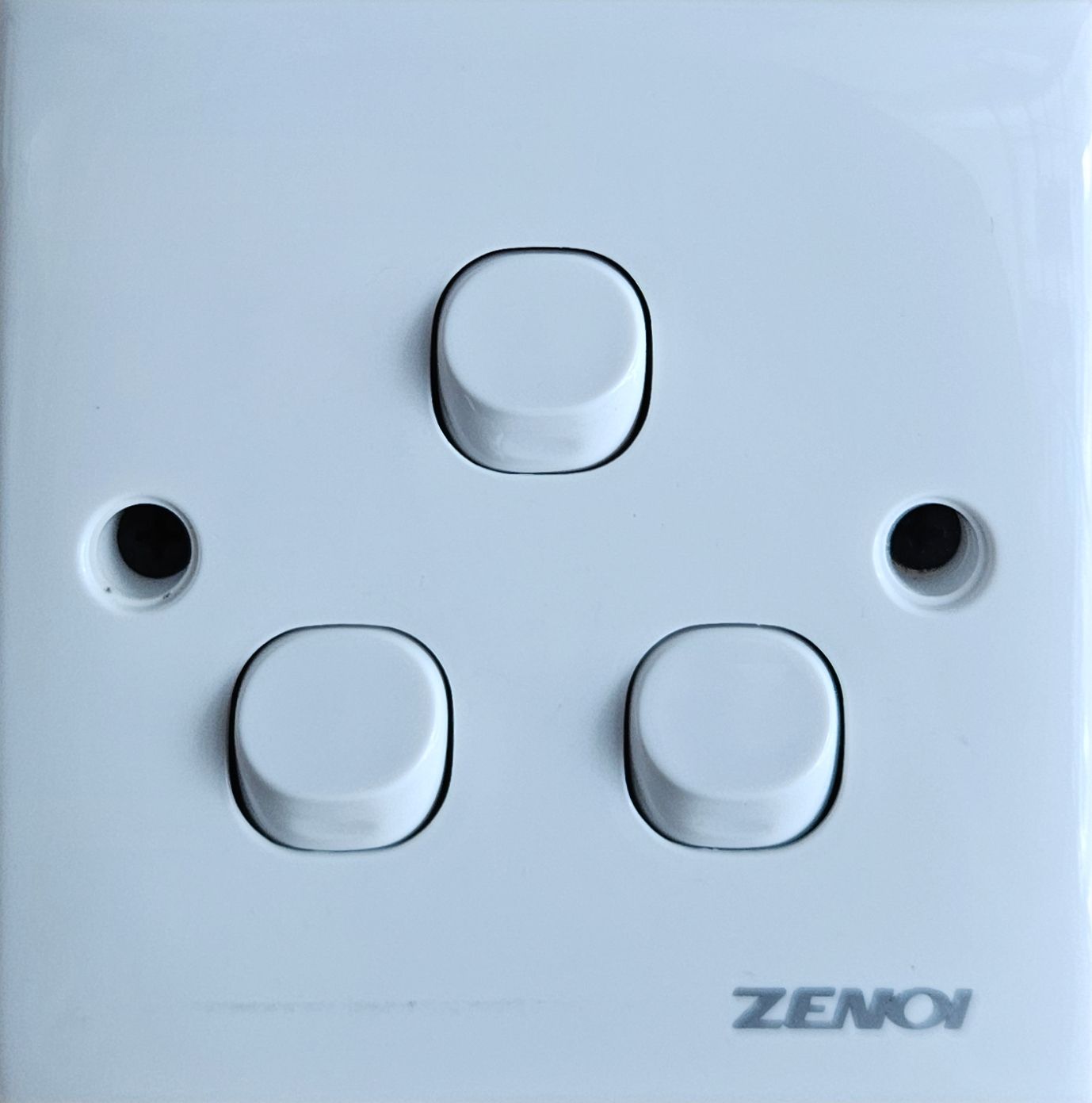 ZENOI NORMAL SWITCH THREE GANG - ONE WAY