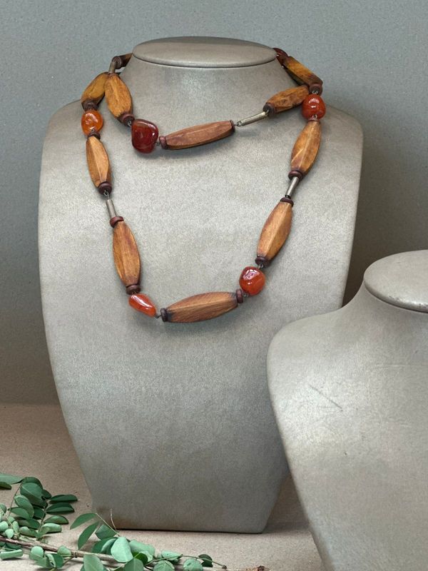 Necklace rose wood carnelian and vermeil