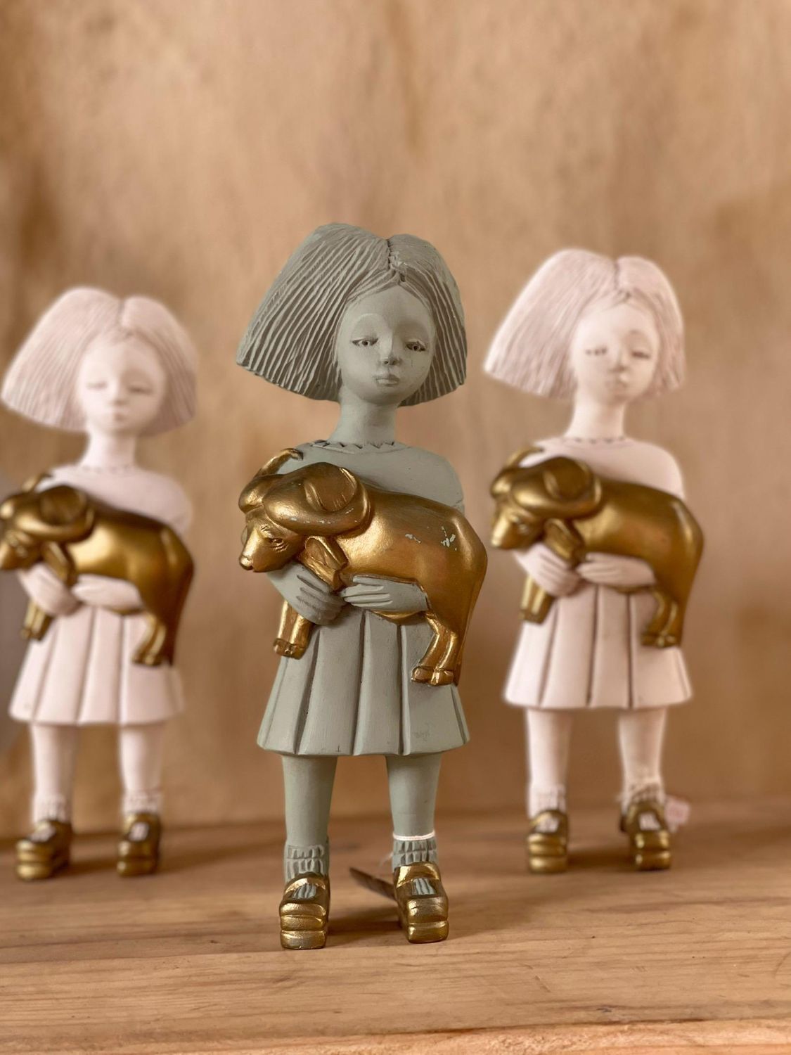 Figurine Girl