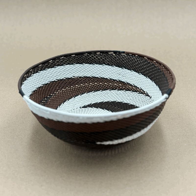 Bread Basket Zulu Wirework