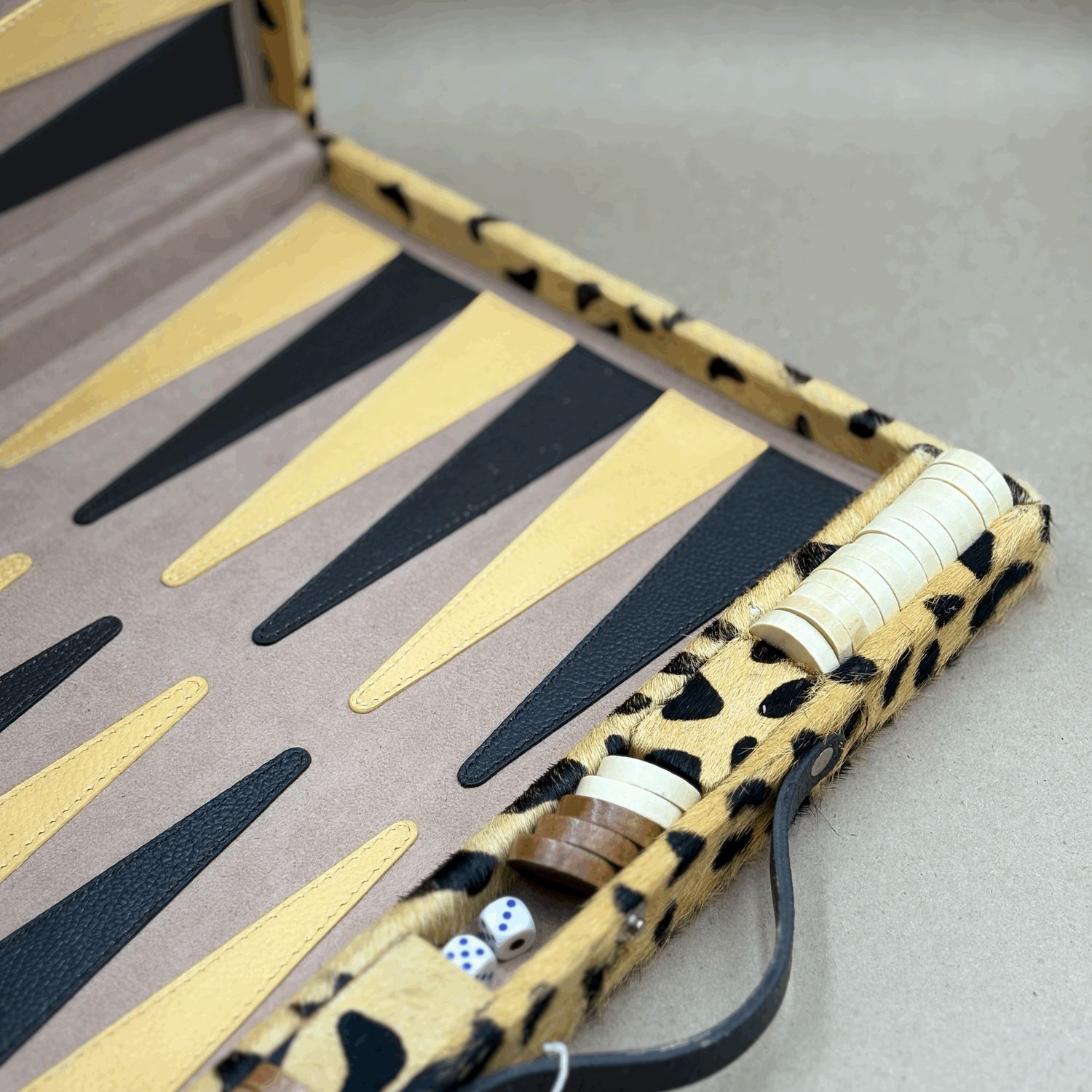 Backgammon Board Leopard Print