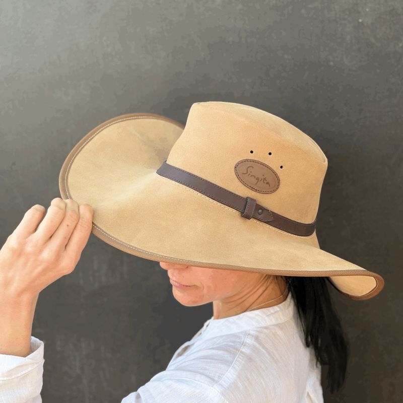 Hat Suede Broad