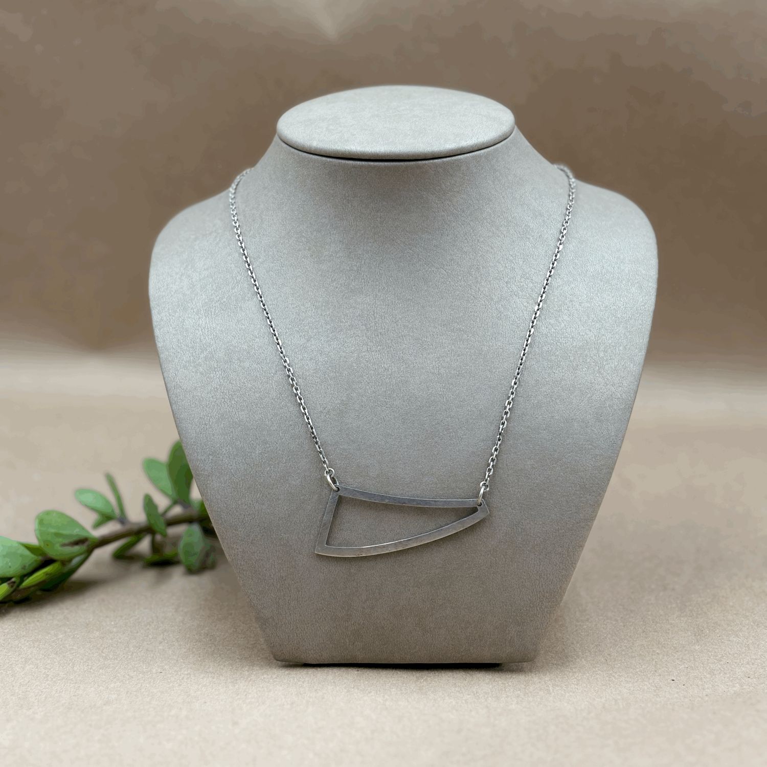 Necklace sml bib in s/silver