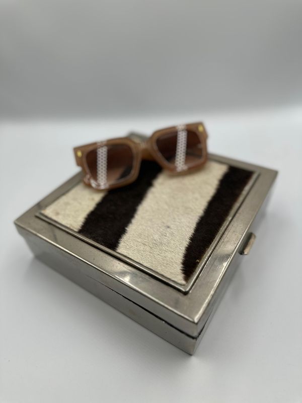 Box Square Zebra Skin topping Nickel
