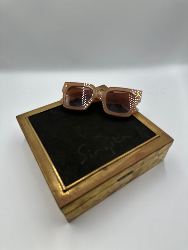 Box Square Leather topping BP