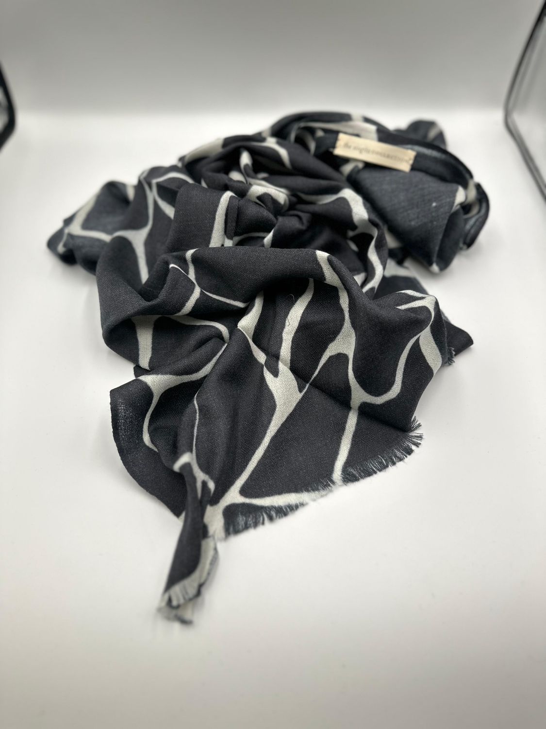 Pashmina Animal Print - COLOUR MAY RUN WHEN WASHED