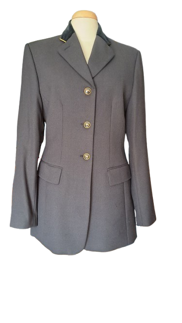 Nochmal - 25% für Damen- Reit- Jacket von IRIS BAYER in Gr. 72 (entspricht Gr.36 in lang) Nochmal - 25% für Damen- Reit- Jacket von IRIS BAYER in Gr. 72 (entspricht Gr.36 in lang)