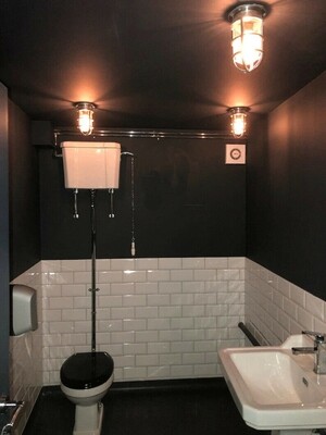 Antique Quilly Mount Nautical Bulkhead Bathroom Light