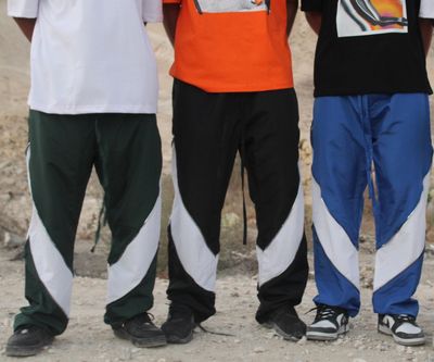 V-ZIPPED pants