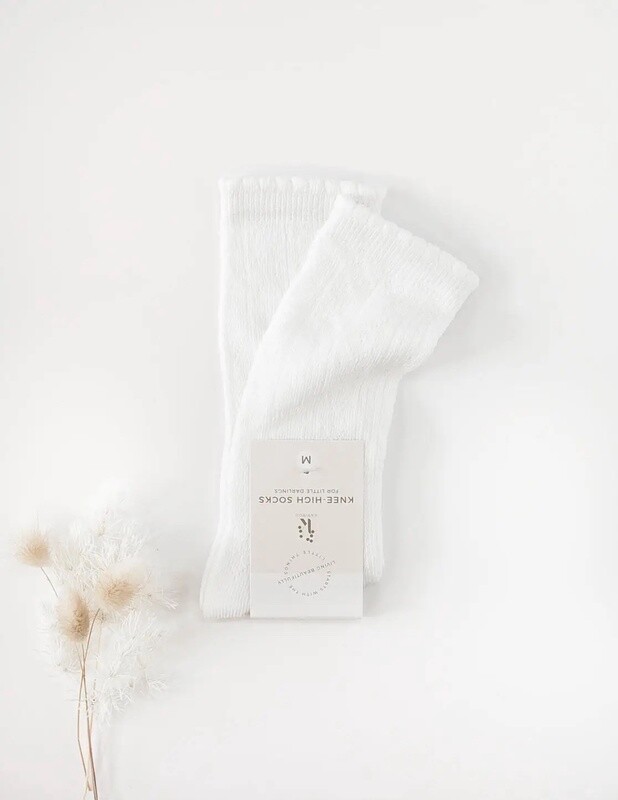 Sweet Love Pattern Mesh Knee-High Socks | White